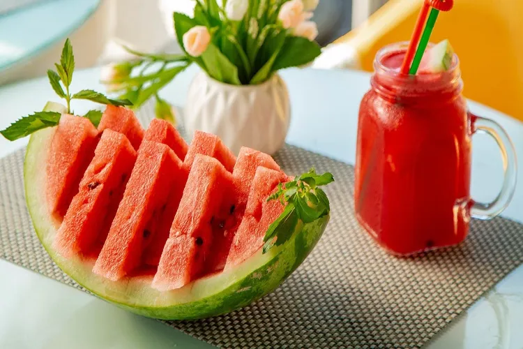 Benefits of Eating Watermelon on an Empty Stomach: A Major Boost to Morning Health
