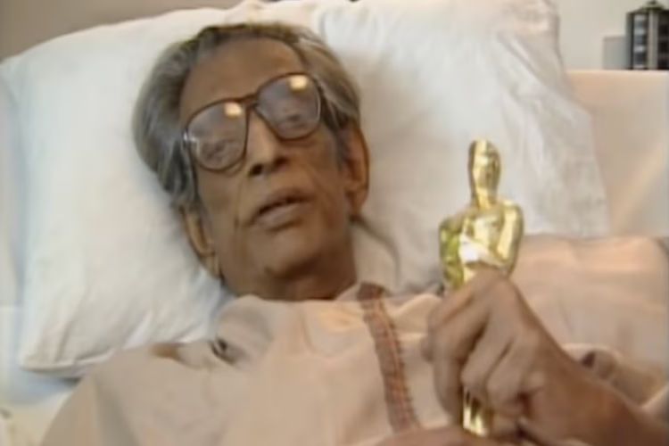 March 30: Satyajit Ray received the ‘Oscar Lifetime Achievement Honorary Award’.
