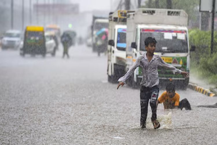 Rain Forecast for Delhi on Monday: Meteorological Department