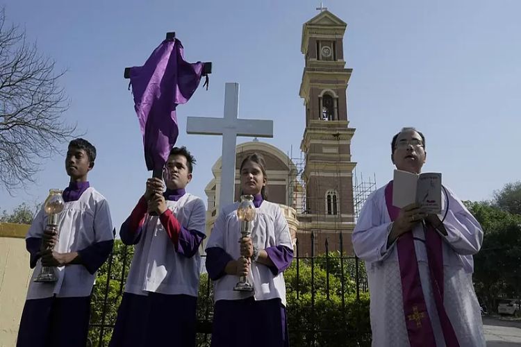 Special prayer meetings organised on 'Good Friday' in Nagaland