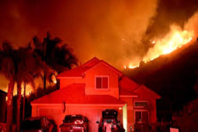 Massive wildfires rage in Southern California, prompting evacuation orders