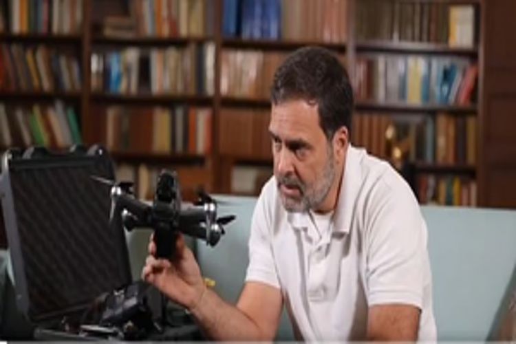 Government putting citizens' safety at risk in Chinese CCTV case: Rahul