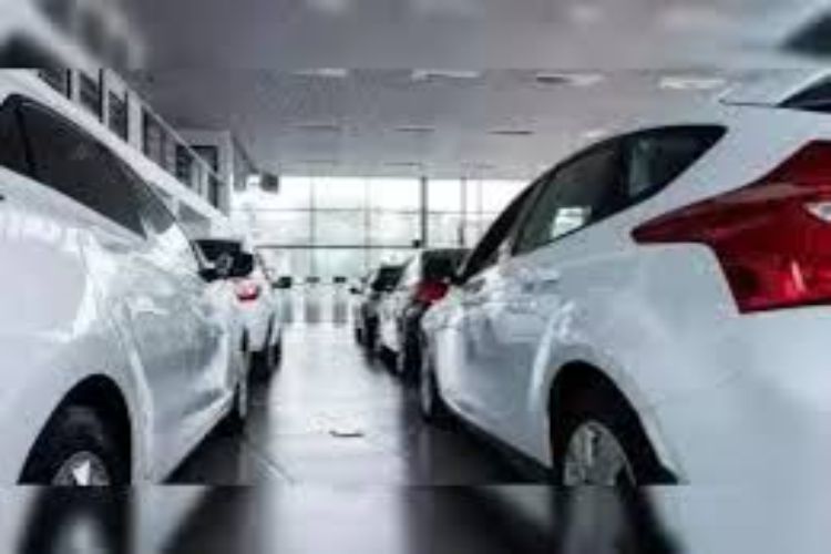 Retail vehicle sales to grow 13.3% to a record 29.6 million units in 2025-26: FADA