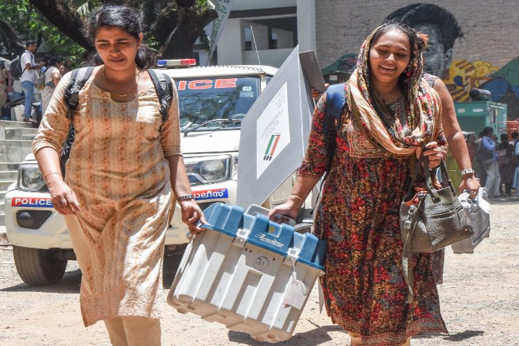 Kerala Assembly Elections: LDF Sets Sights on a 'Hattrick', UDF Hopes for a Comeback