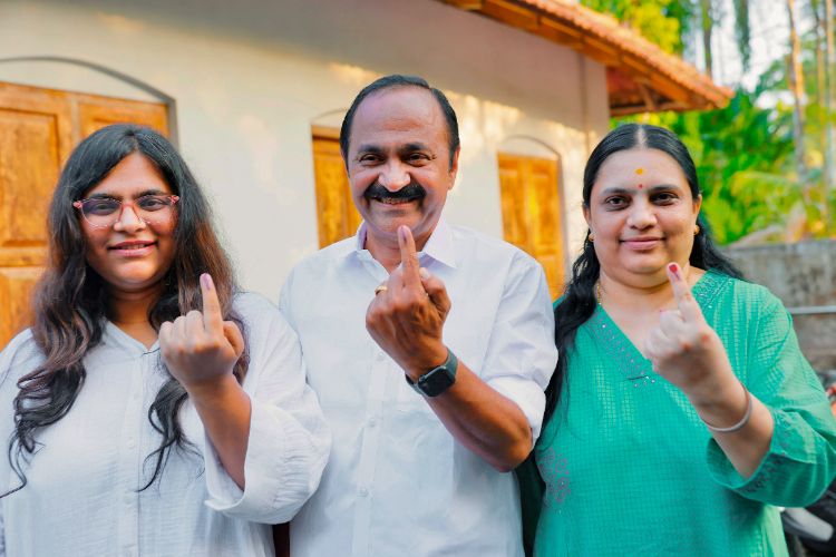 Prominent personalities and candidates cast their votes early in the morning in Kerala.