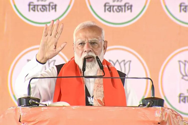 Prime Minister Modi is misrepresenting facts regarding fish production: Mamata