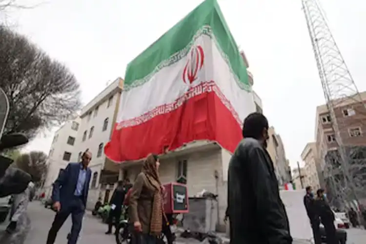 Iranian officials deny reports of negotiators travelling to Pakistan for talks, reports state media