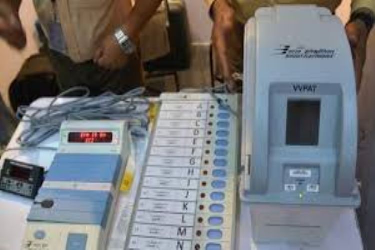 Candidates' representatives may be deployed outside the 