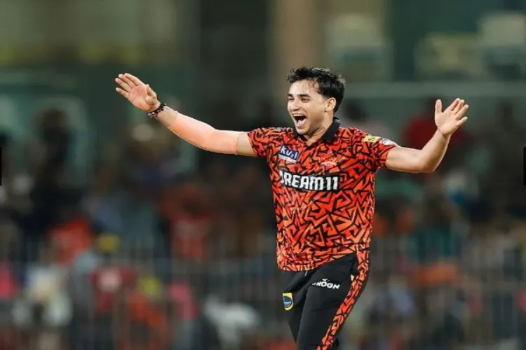 “Abhishek Sharma has matured significantly”: SRH Bowling Coach Varun Aaron’s Major Remark