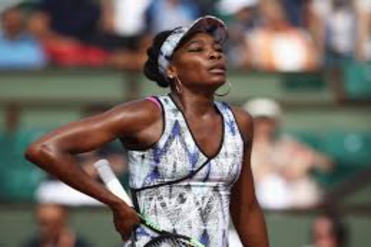 Venus wants to play at French Open despite 10th consecutive singles defeat