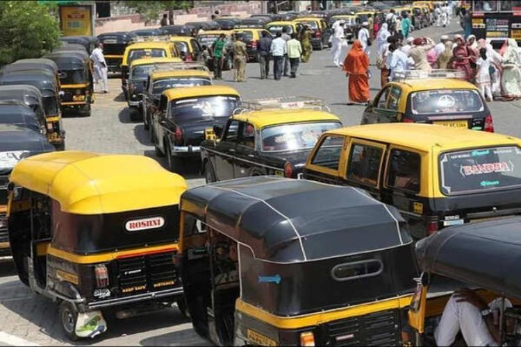The government will prepare training modules to teach Marathi to auto and taxi drivers: Sarnaik