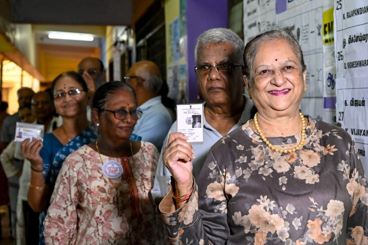 West Bengal elections: Over 41% polling recorded in first phase in first four hours