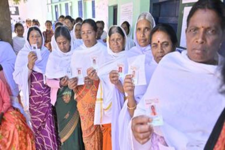 Tamil Nadu Assembly elections: 56.81 percent voting till 1 pm