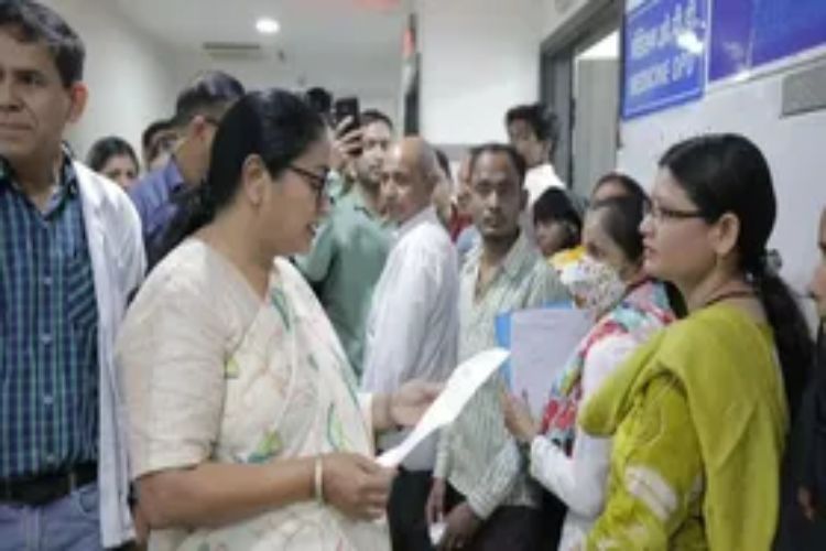 Adityanath paid tribute to Dinkar on his death anniversary, saying the 