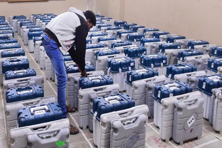 EVMs kept safely in strong rooms after Tamil Nadu elections