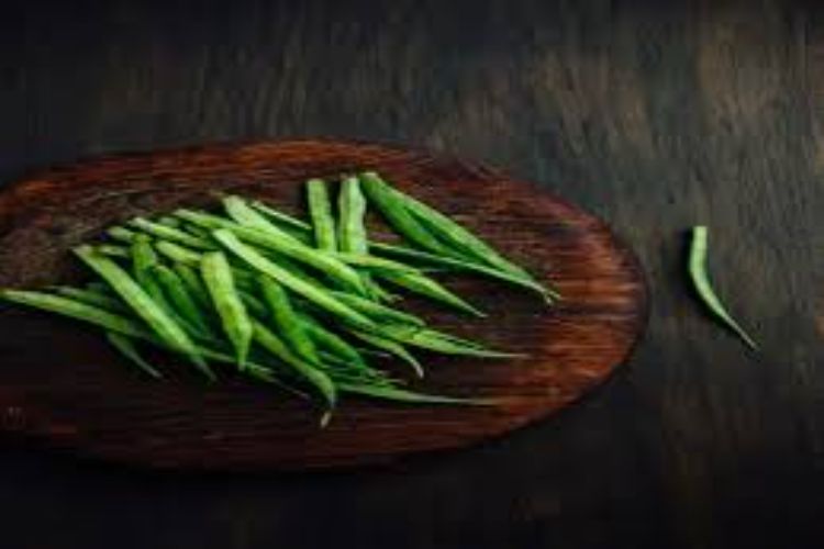 Coriander futures rise on strong spot demand