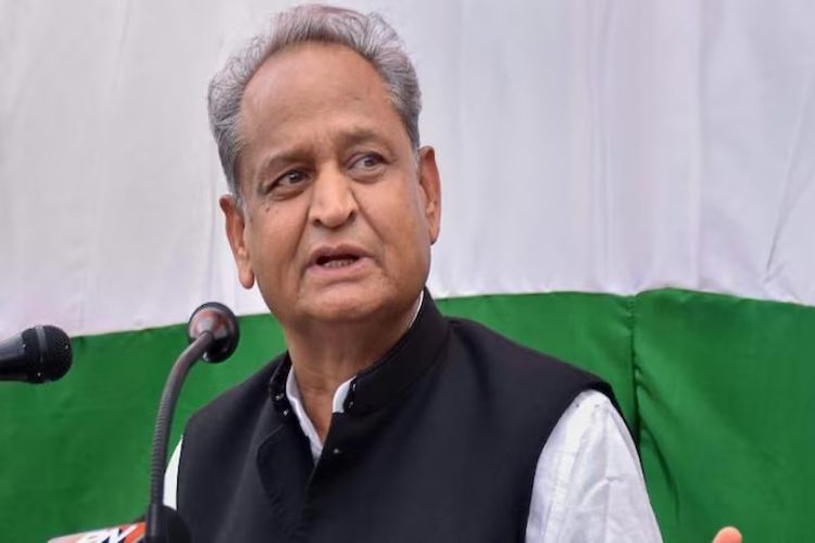 Mandatory FIR rule should be strictly implemented: Ashok Gehlot