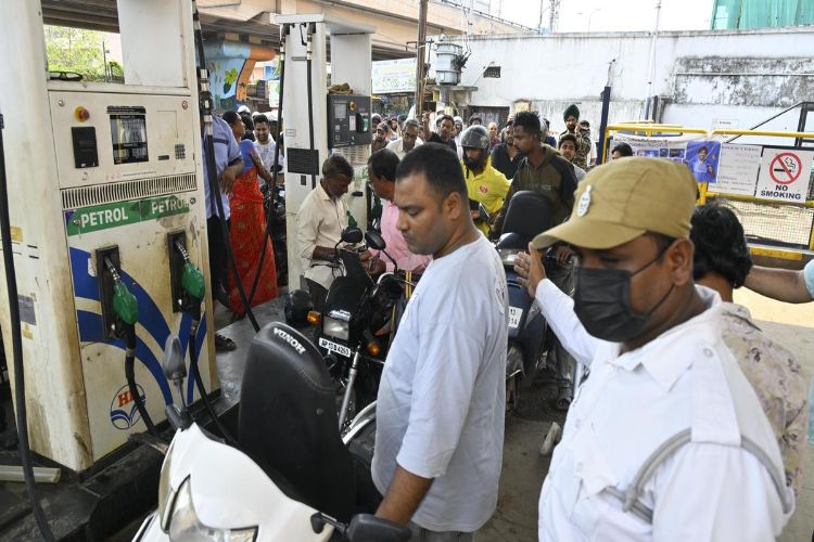 Fuel supply adequate in Telangana: Civil Supplies Commissioner