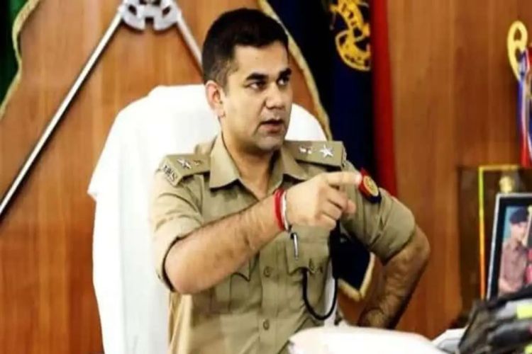 Bengal elections: Ajay Pal Sharma takes charge in South 24 Parganas district