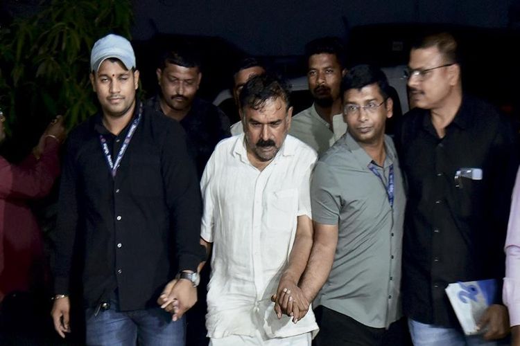 Self-styled godman Kharat sent to judicial custody till May 12 in seventh Self-styled godman Kharat sent to judicial custody till May 12 in seventh sexual assault caseassault case