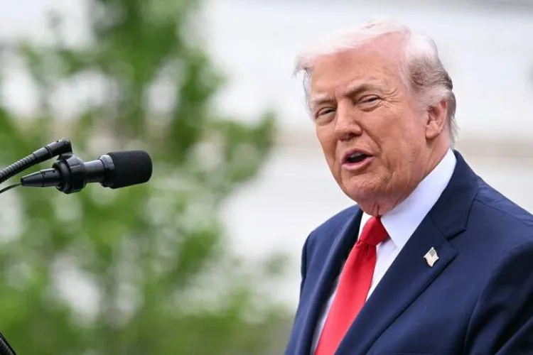 Trump Warns Iran; Pressure for Agreement Mounts