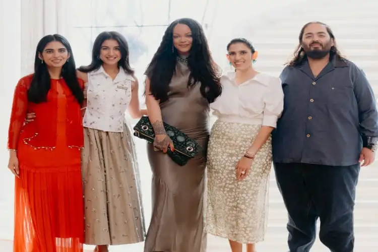 Rihanna revisits Mumbai diaries after Fenty Beauty launch event in India