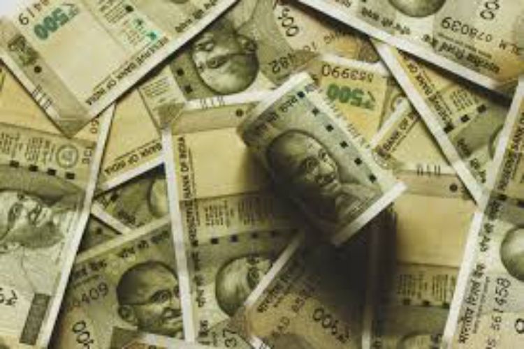 Rupee hits all-time low at 95.34 per dollar