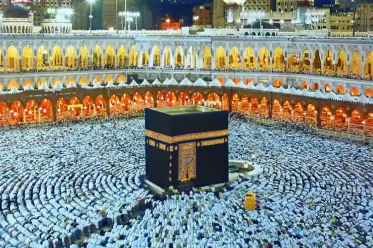 Hajj 2026: Controversy over Limited Hike in Airfares; Government Issues Detailed Clarification