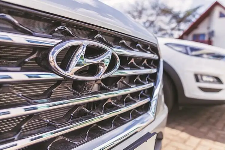 Hyundai reports highest-ever April domestic sales of 51,902 units, exports at 13,708 units