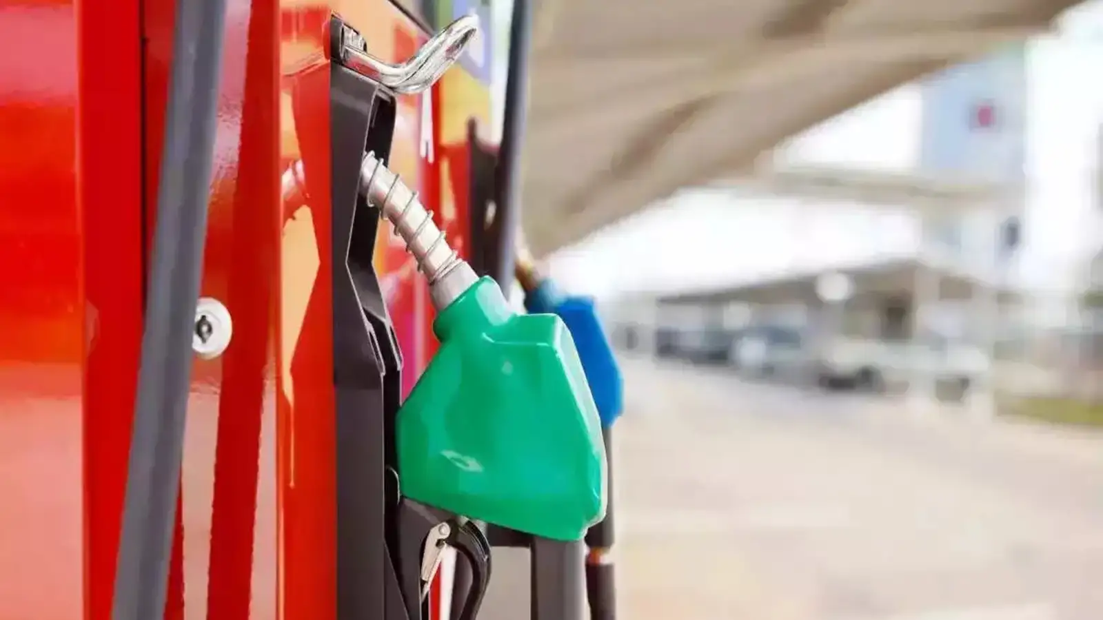 Possibility of increase in petrol : Government sources