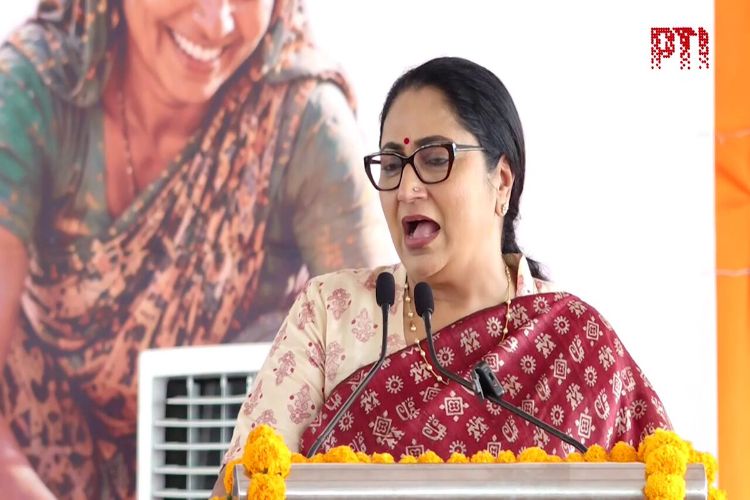 Delhi: Chief Minister announces several welfare measures for workers