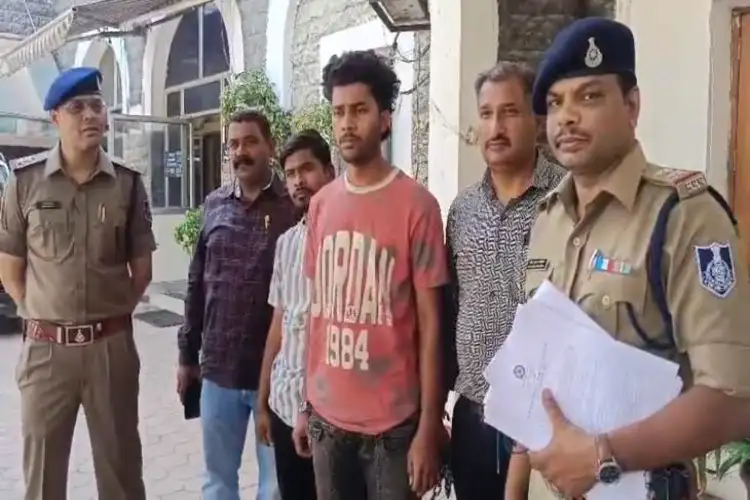 Madhya Pradesh: Indore Police bust brown sugar racket worth Rs 1.29 crore, 2 arrested