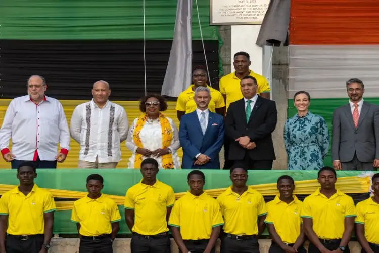 Jaishankar interacts with Indians in Jamaica on transformation back home