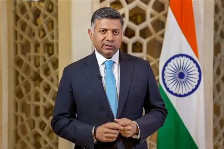 China: Ambassador Vikram Doraiswami pays tributes to Mahatma Gandhi