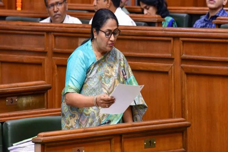 Rekha Gupta: Opponents of the Nari Shakti Vandan Act have been defeated.