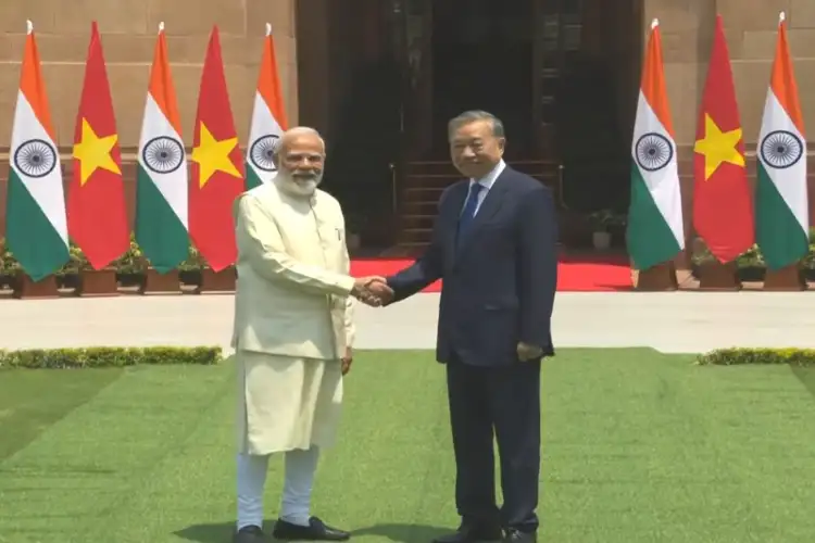 PM Modi meets Vietnam President To Lam at Hyderabad House in Delhi