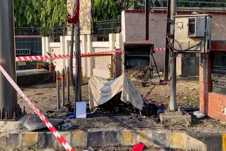 Blast appears to be part of a conspiracy by Pakistani ISI: Punjab DGP