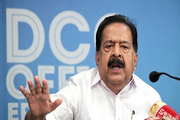 leaves decision on next Kerala Chief Minister to high command