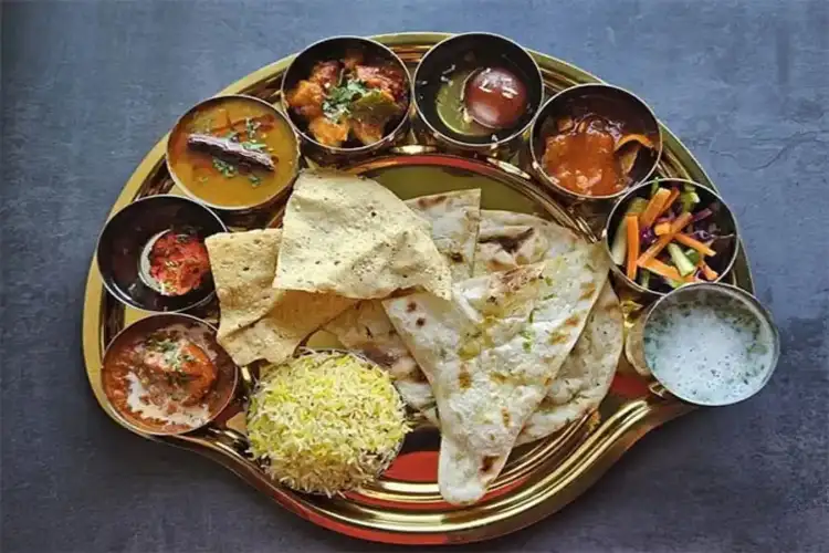 LPG, tomato prices push up vegetarian and non-vegetarian thali costs in April: Crisil