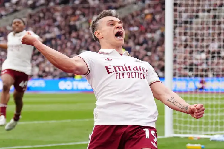 VAR drama, Trossard's stunner: Arsenal inch closer to first PL win in 22 years with 1-0 win over West Ham