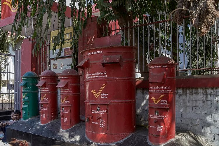 Postal department targets additional revenue of Rs 4,000 crore