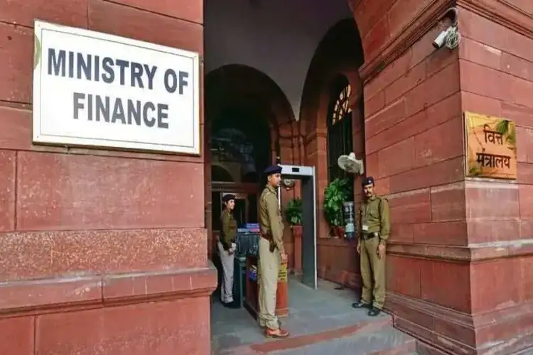 Govt Banks report record Rs 1.98 lakh crore net profit in FY26, improved asset quality: Finance Ministry