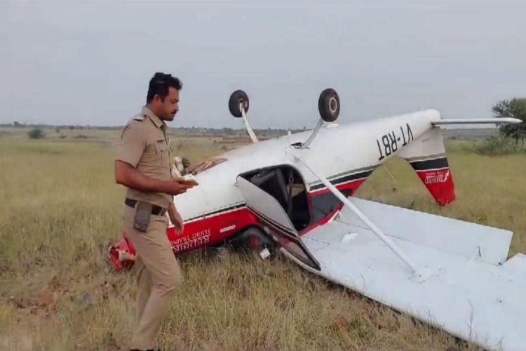 Private company's training aircraft crashes in Baramati, no casualties