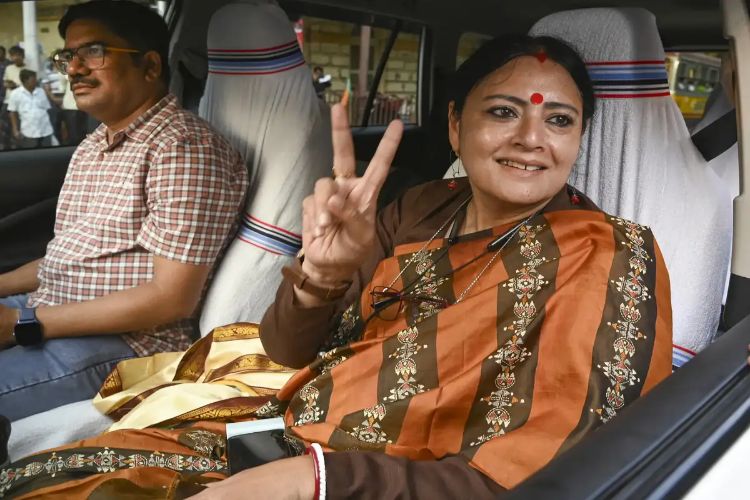 Women in Bengal can move around fearlessly at all times: Minister Agnimitra