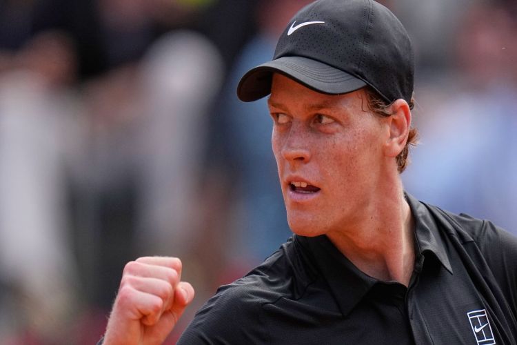 Yannick Sinner sets new Masters record and reaches Italian Open semi-finals