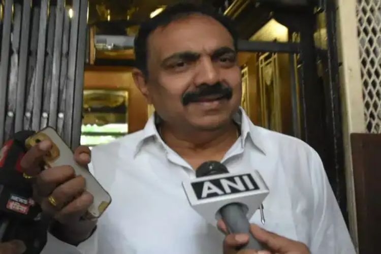 Maharashtra government ignoring distressed farmers: Jayant Patil