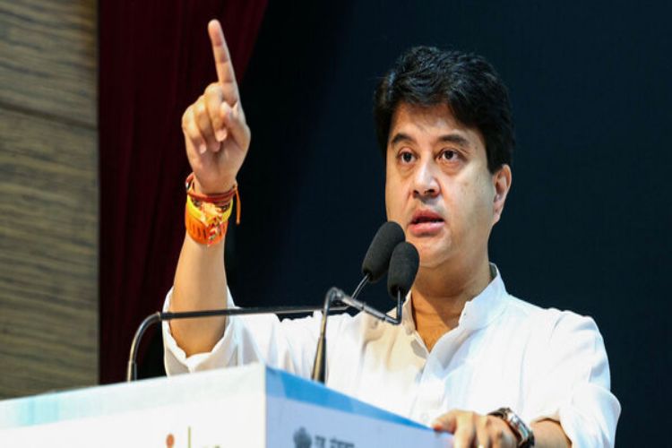 Scindia welcomed the Bengal decision