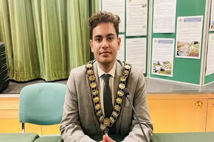 23-Year-Old Tushar Kumar, of Indian Origin, Becomes Youngest Mayor in Britain—Makes History