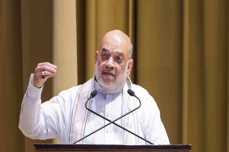 Shah flagged off 'Dial 112' vehicles