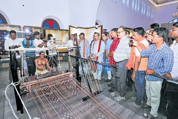 Proposal to convert Town Hall into a museum
